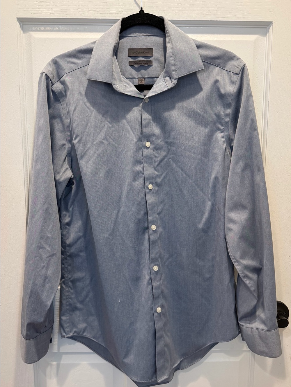Calvin Klein Men's Light Faded Blue Spread Collar Dress Shirt
